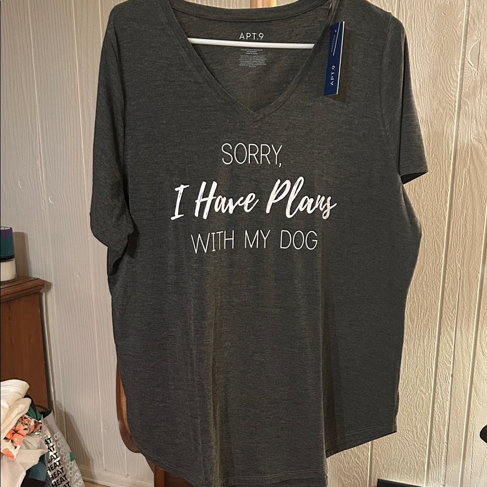 Apt. 9 Charcoal V-Neck Graphic Tee